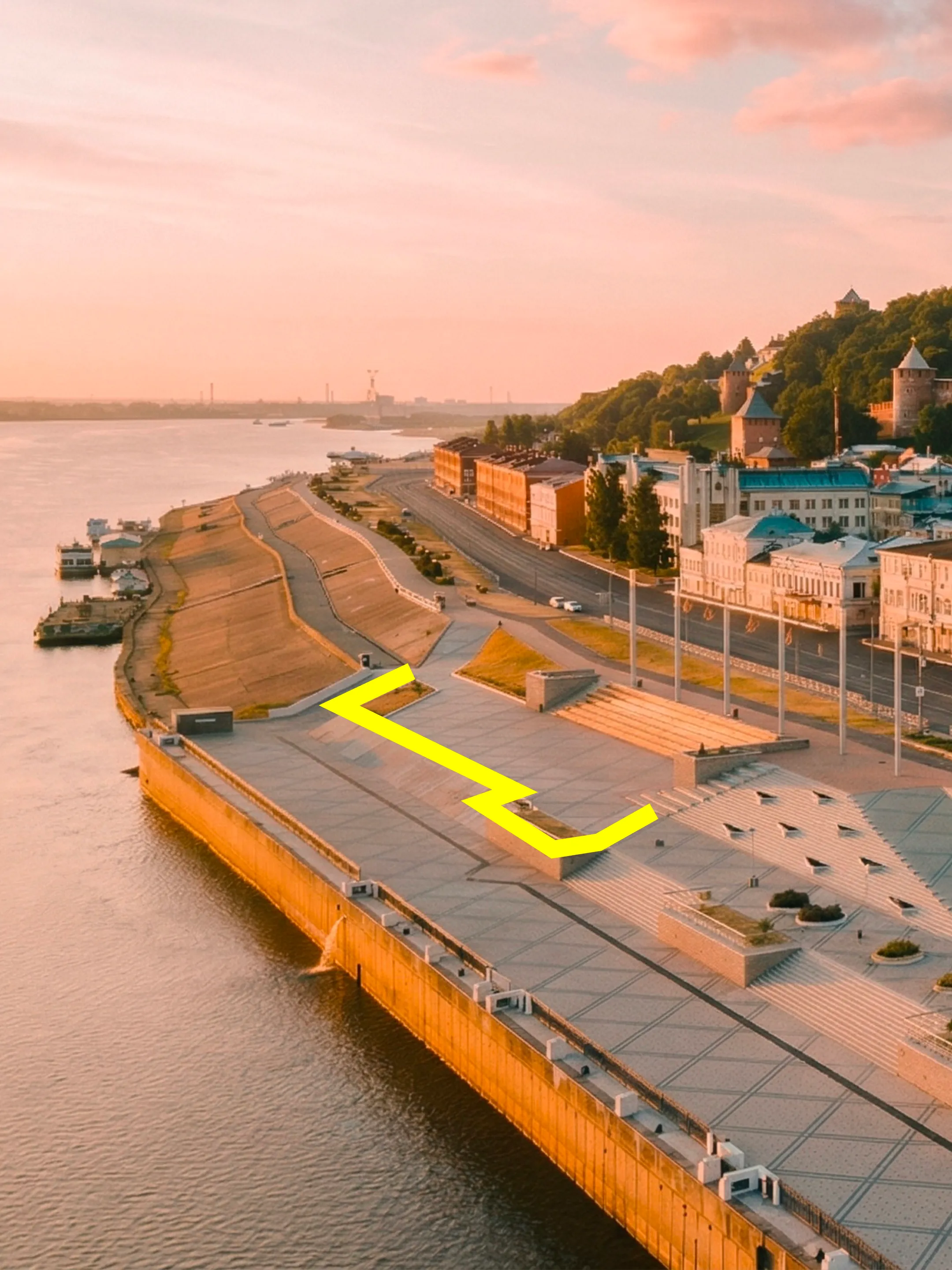 Nizhne-Volzhskaya Embankment